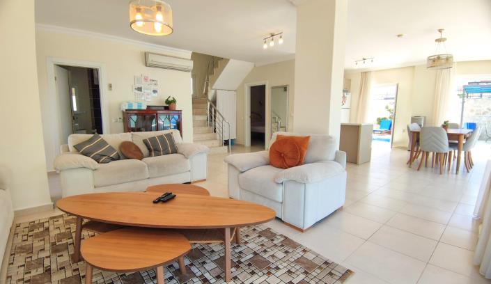 Image No.33-4 Bed Villa / Detached for sale