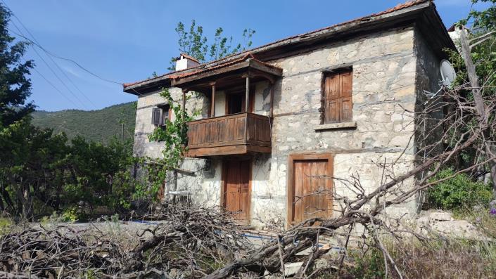 Image No.1-Propriété de pays de 4 chambres à vendre à Kalkan