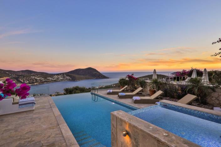 Image No.4-Villa / Détaché de 4 chambres à vendre à Kalkan