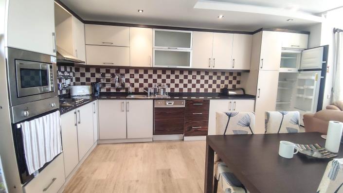 Image No.13-2 Bed Apartment for sale