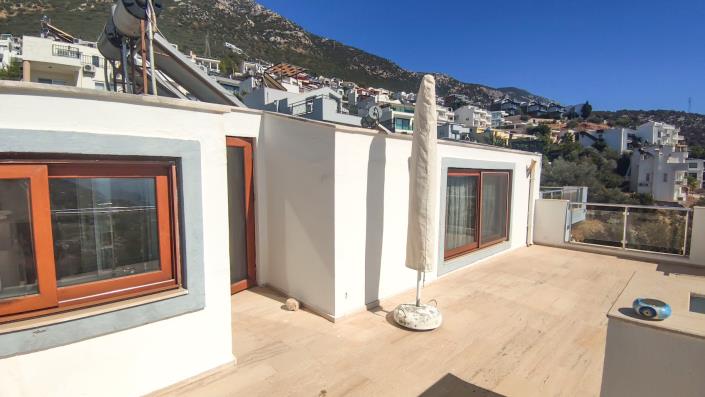 Image No.17-2 Bed Apartment for sale