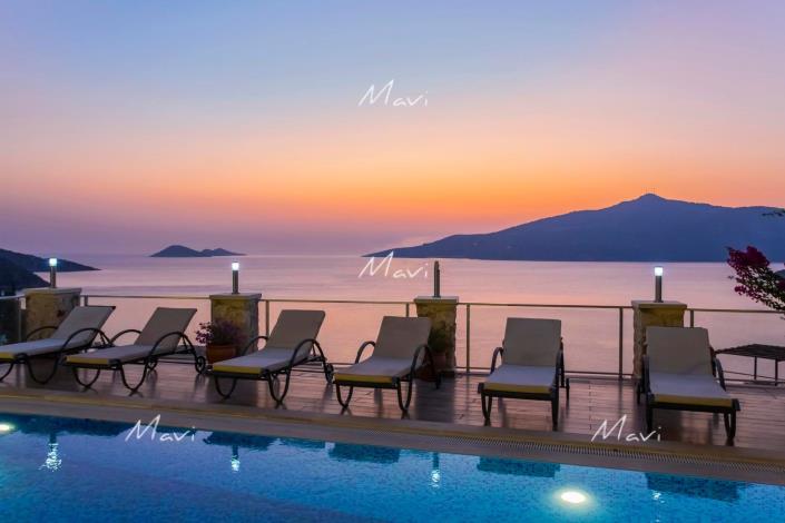 Image No.6-4 Bed Villa / Detached for sale