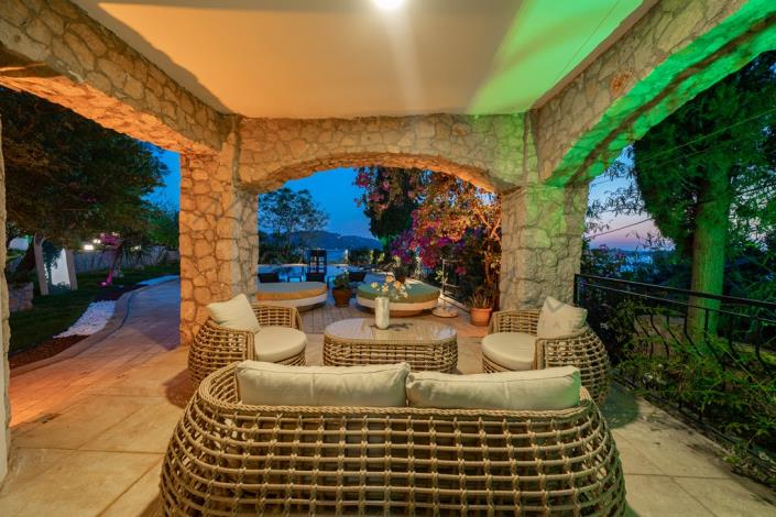 Image No.41-4 Bed Villa / Detached for sale