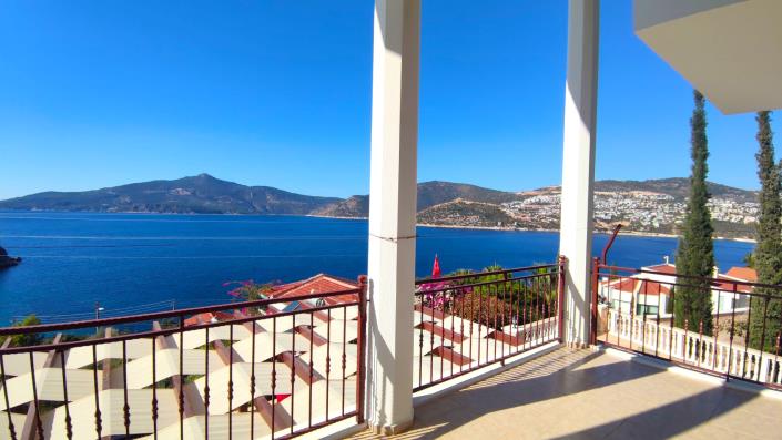 Image No.14-4 Bed Villa / Detached for sale