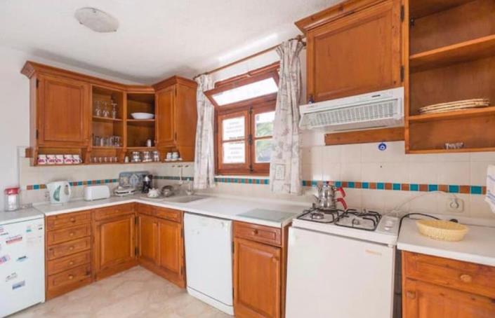 Image No.32-2 Bed Semi-Detached for sale