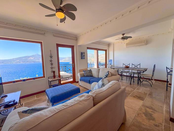 Image No.19-3 Bed Apartment for sale