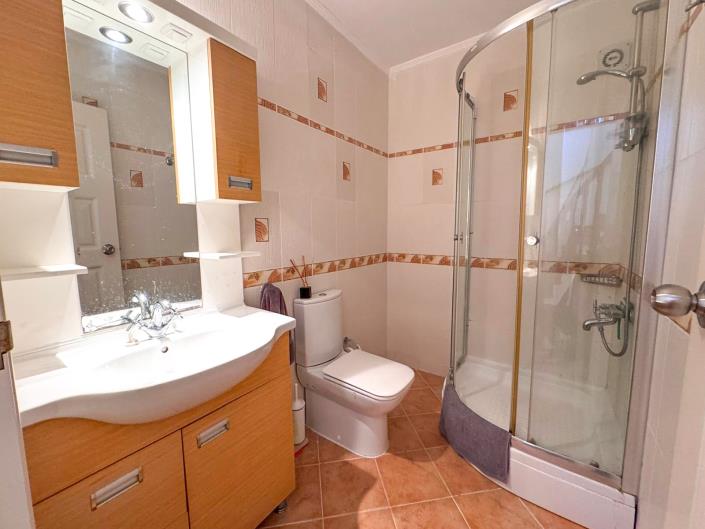 Image No.23-3 Bed Apartment for sale