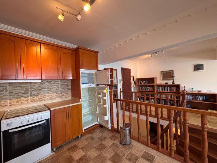 Image No.24-3 Bed Apartment for sale