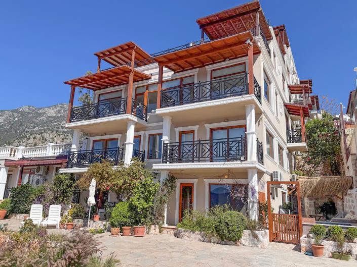 Image No.31-3 Bed Apartment for sale