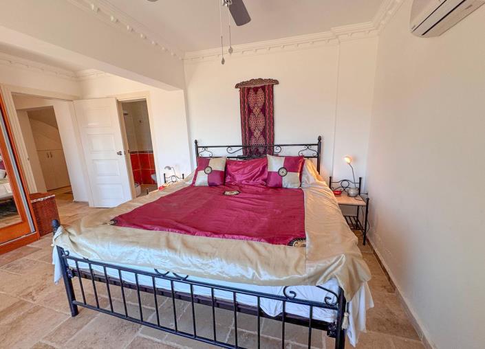 Image No.37-3 Bed Apartment for sale