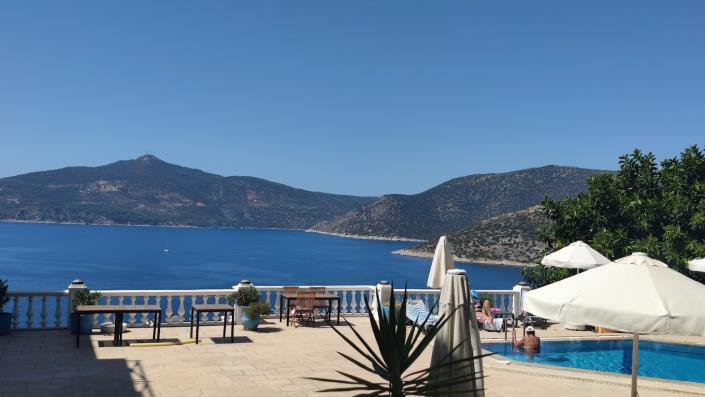 Image No.9-3 Bed Apartment for sale