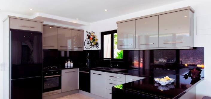 Image No.3-5 Bed Villa / Detached for sale