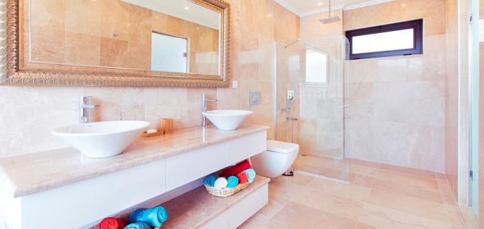 Image No.10-5 Bed Villa / Detached for sale