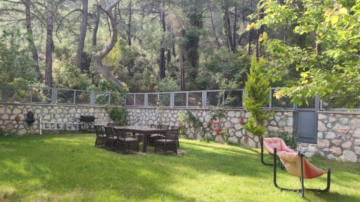 Image No.14-4 Bed Villa / Detached for sale