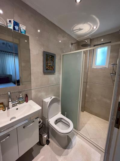 Image No.23-2 Bed Apartment for sale