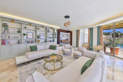 fe5b737c-3def-4e6d-8a6a-4bf46efc114f