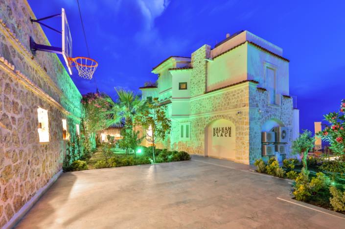 Image No.57-5 Bed Village House for sale