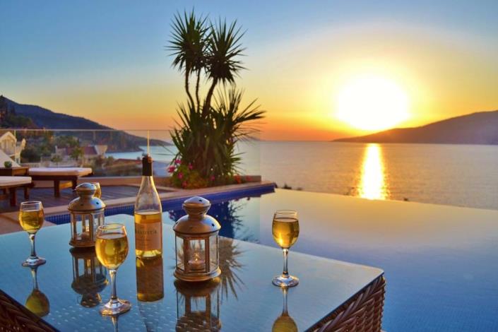 Image No.15-4 Bed Villa / Detached for sale