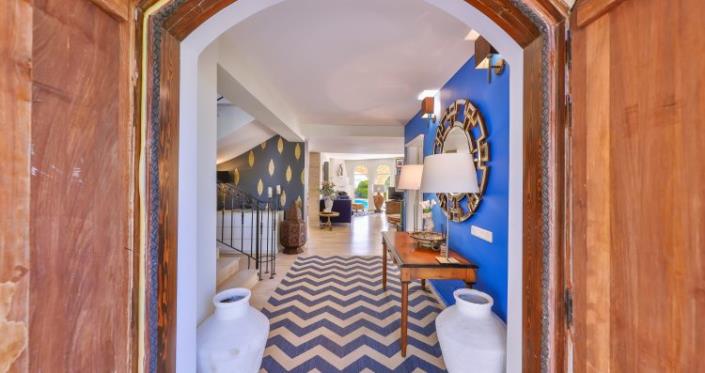 Image No.40-5 Bed Villa / Detached for sale