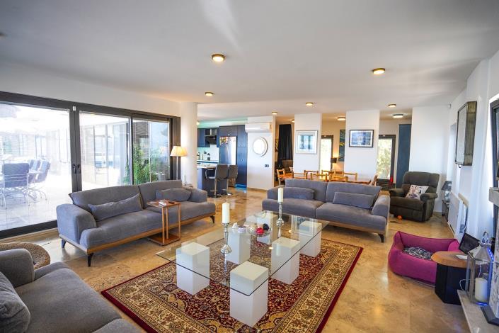 Image No.18-Villa / Détaché de 4 chambres à vendre à Kalkan