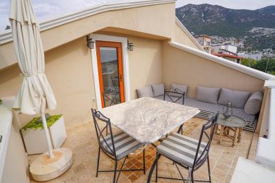 05a0178a-eb5e-45ad-b35f-e4f1d96c5a94