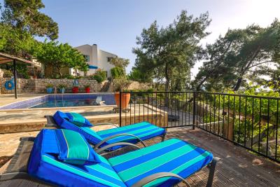 7f1bfb14-a5c0-486b-ba6a-43df4fce5627