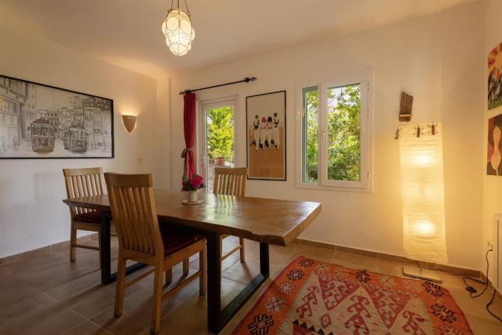 Image No.16-3 Bed Country House for sale