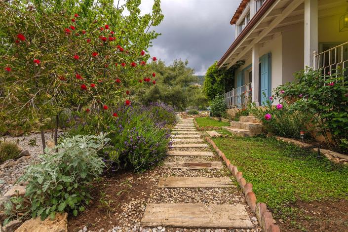 Image No.26-3 Bed Country House for sale