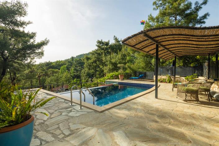 Image No.31-3 Bed Country House for sale