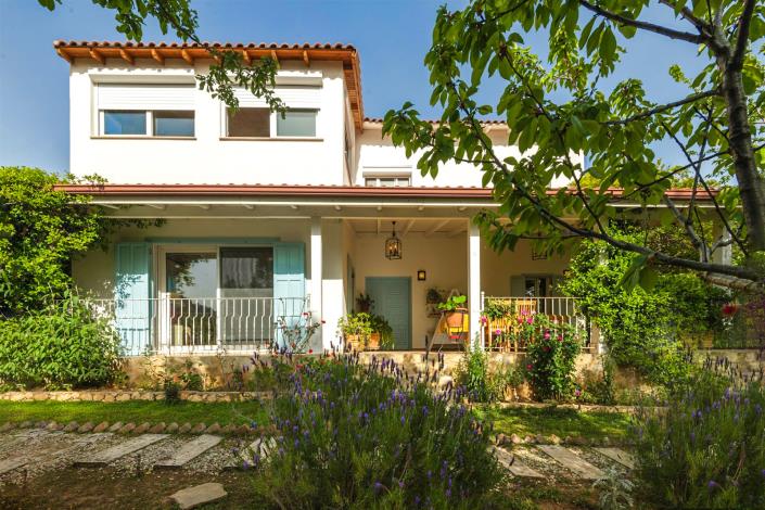 Image No.2-3 Bed Country House for sale