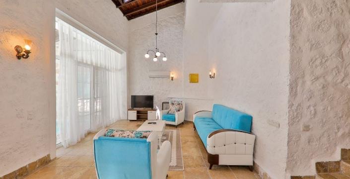 Image No.30-2 Bed Country Property for sale