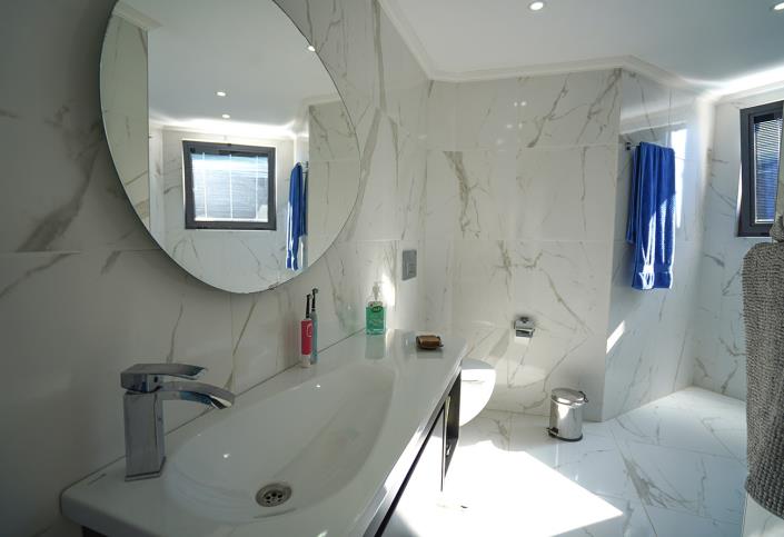 Image No.11-5 Bed Villa / Detached for sale