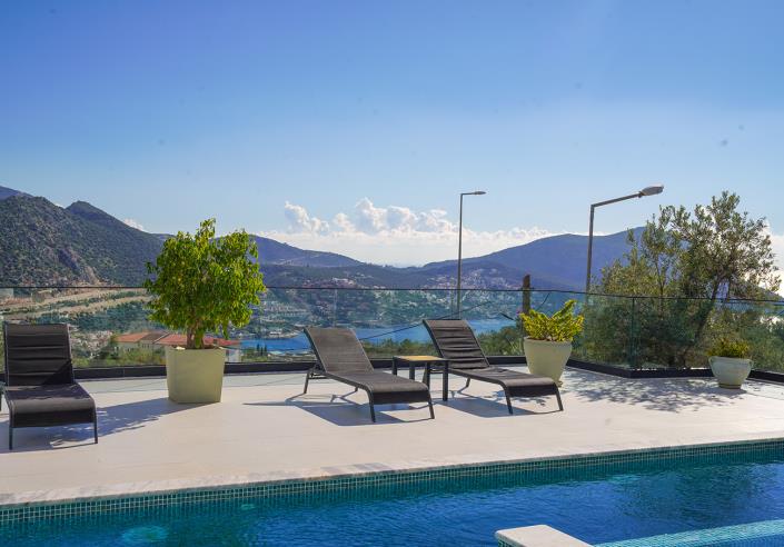 Image No.24-5 Bed Villa / Detached for sale