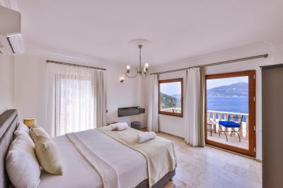 378ab146-ba00-4d66-a6dc-a65a5272b067