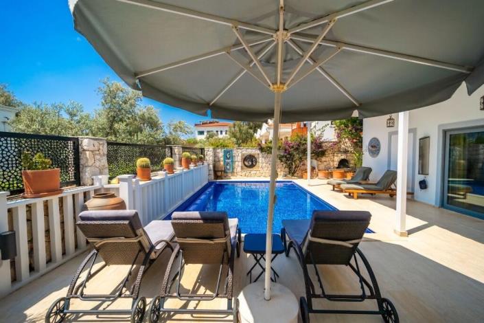 Image No.26-4 Bed Villa / Detached for sale