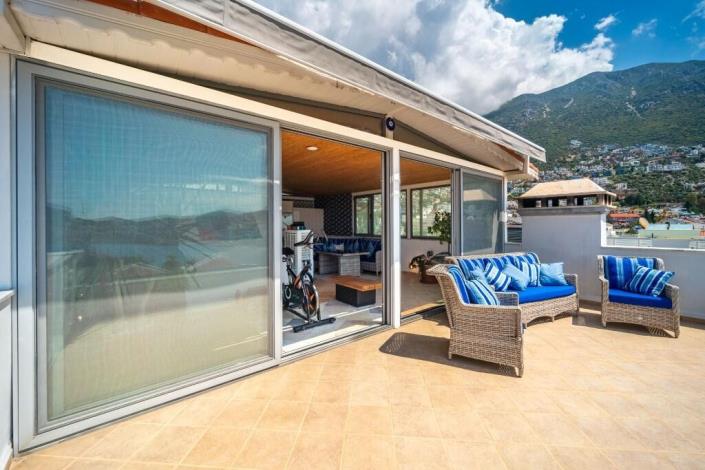 Image No.34-4 Bed Villa / Detached for sale