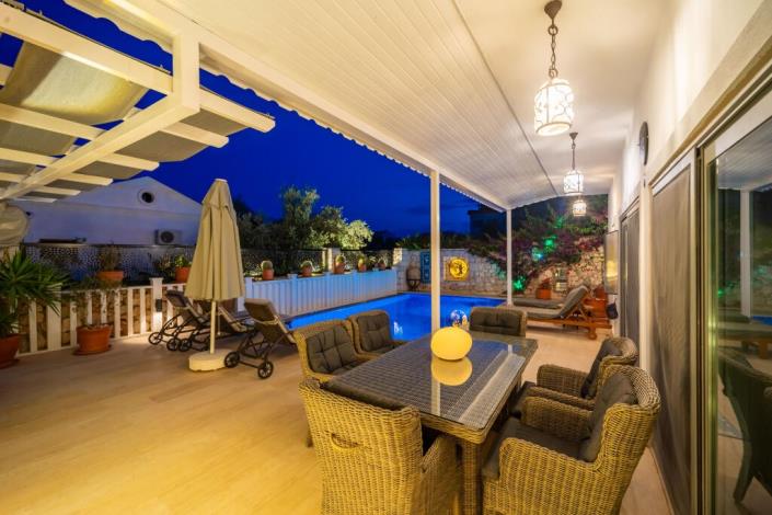 Image No.39-4 Bed Villa / Detached for sale