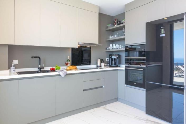 Image No.8-Appartement de 2 chambres à vendre à Kalkan