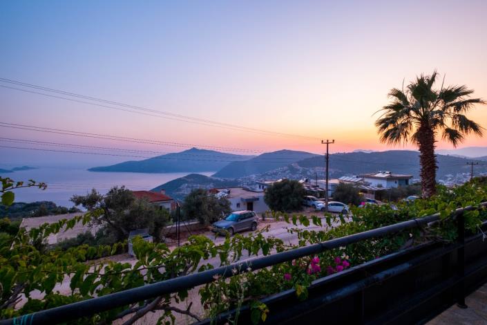 Image No.3-2 Bed Villa / Detached for sale