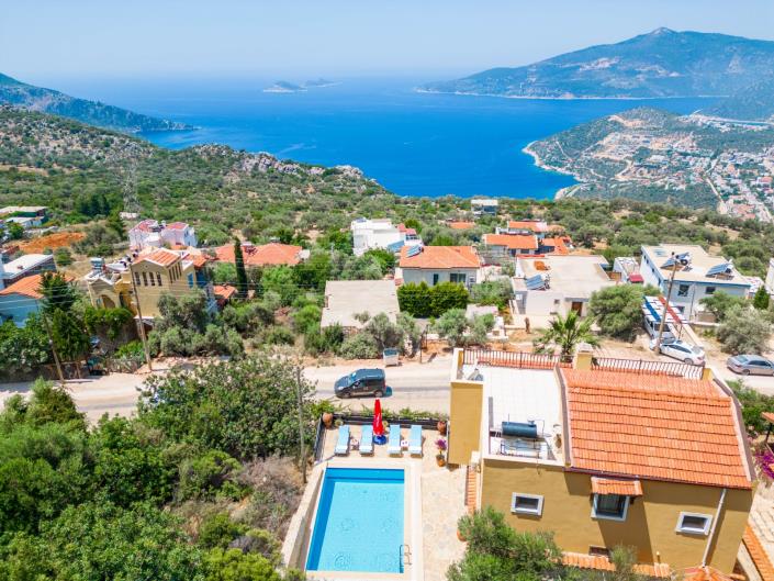 Image No.12-2 Bed Villa / Detached for sale