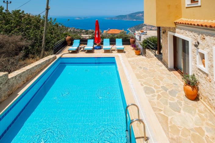 Image No.17-2 Bed Villa / Detached for sale