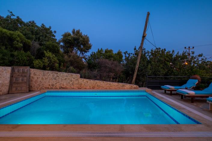 Image No.19-2 Bed Villa / Detached for sale