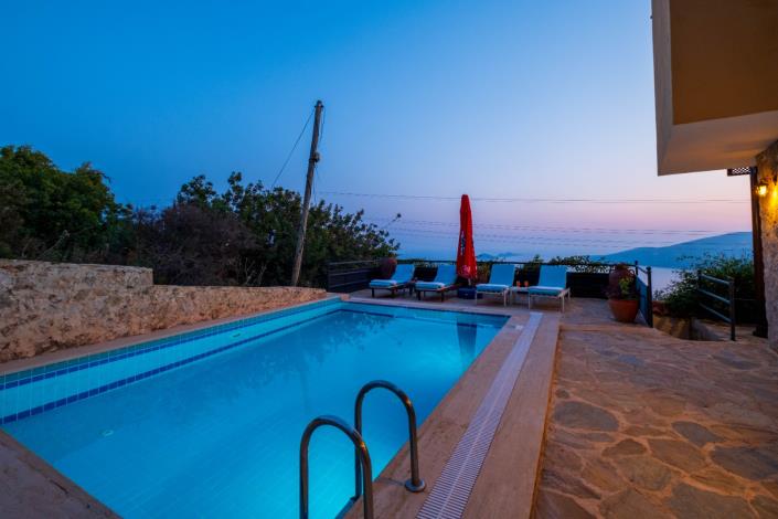 Image No.24-2 Bed Villa / Detached for sale