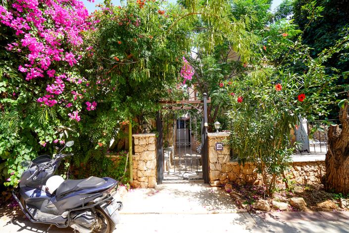 Image No.22-3 Bed Villa / Detached for sale