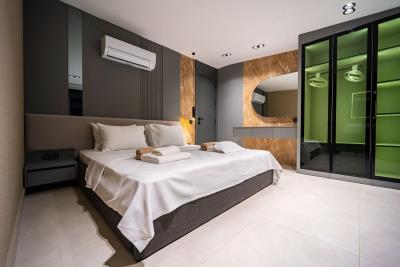 6ac56c04-855b-42dd-b05d-6ef52e5a9ab4