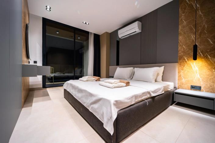 Image No.24-3 Bed Semi-Detached for sale