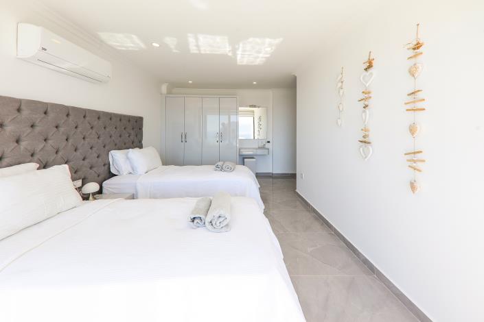 Image No.16-4 Bed Villa / Detached for sale