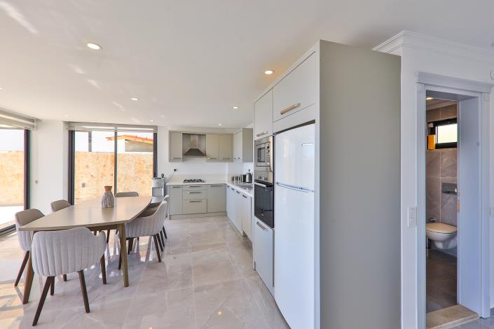 Image No.31-4 Bed Villa / Detached for sale