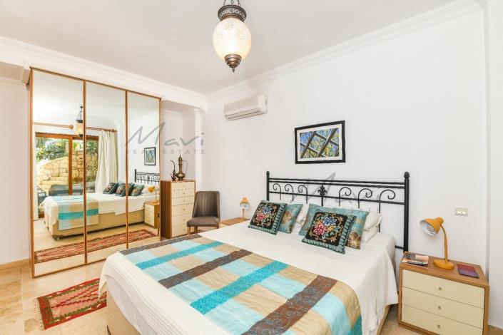 Image No.22-2 Bed Apartment for sale