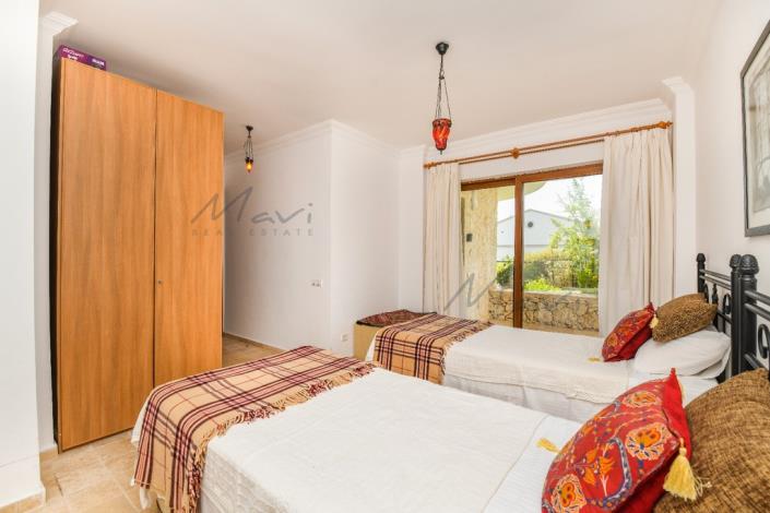 Image No.28-2 Bed Apartment for sale